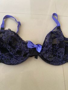 Elegant Black &amp; Purple Lace Bra