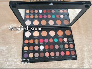 Makeup Revolution Beautiful Eyeshadow Palette