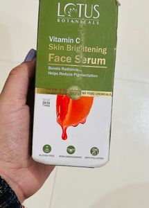 Lotus Vitamin C Face Serum