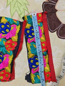 Embroidered Multicolour colour border Lace