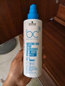 Schwarzkopf BC Bonacure Spray Conditioner 50% left