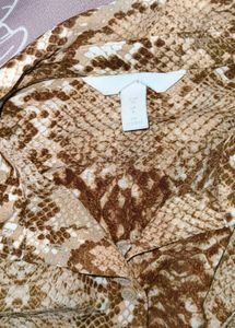 🐍🐍Snakeskin Print Button-Up Shirt🐍🐍