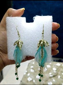 Beautiful Blue Flower Dangle Earrings