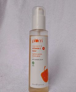 plum vitamin c toner