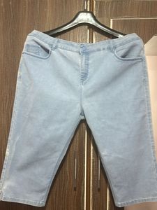Light Blue Denim Capri Pants