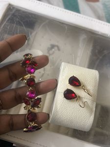 Elegant Gemstone Bracelet and Earrings Set