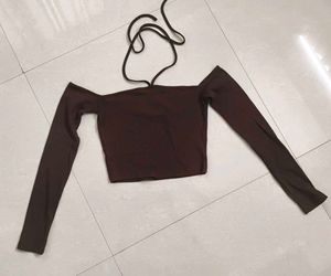 Savana Off Shoulder Long Sleeve Crop Top