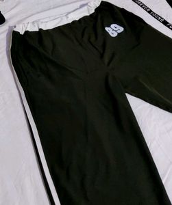 Y2K Track Pants 💚