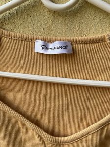 Set of 2 pinteresty Beige and white ribbed T-Shirt