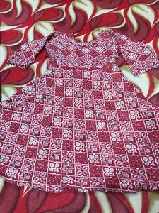 Maroon Printed baby frock suit