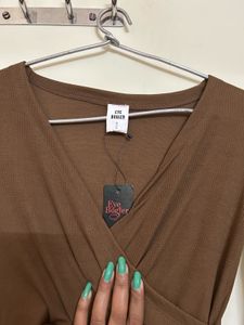 Brown Ruched V-Neck Long Sleeves Dress