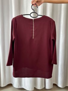 Chic Maroon 3/4 Sleeve Top