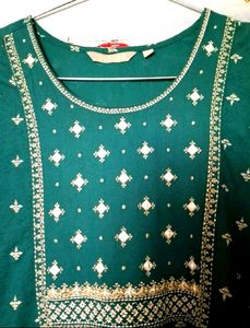 Emerald Green Embroidered Kurti
