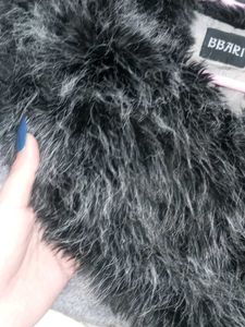 Stylish Grey Cropped Jacket with Fur Collar