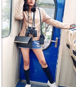 K-pop fitted denim shorts