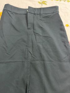 H&M Midi Skirt
