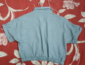 Green Cropped Shirt for kids