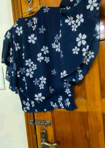 Buy 3 Tops For 200(15 - 16 Years)