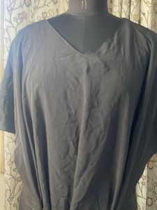 Elegant Black Tie-Waist Tunic Top