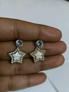 star earrings
