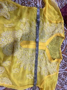 YELLOW CHIKANKARI KURTI SET💛