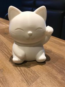 Japanese Lucky  Cat figurine