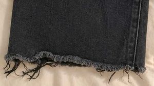 ⊹♡ Charcoal Black Raw-Hem Denim Jeans 🖤🩶
