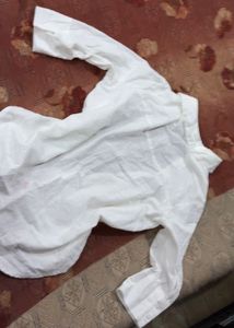 White Button-Up Shirt with Embroidered "Sun Sea Lo
