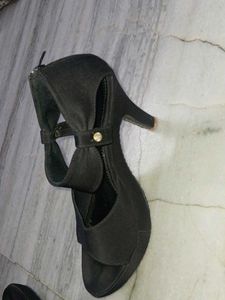 Stylish Black Platform Heels