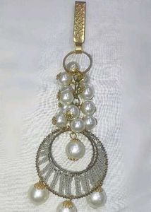 Elegant Pearl & Gold Tassel Jewelry