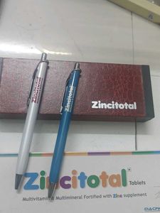 2 Legend Pens - White and Blue