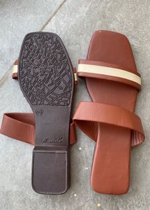 Stylish Brown &amp; Cream Slides