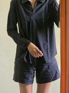 Classic Black Collared Tunic Top