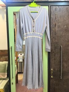 CLE Elegant Knit Dress with Pleated Skirt