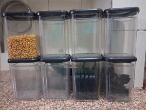 Set of  Clear Food Storage Containers