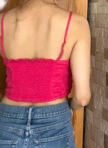 🤍 Cute Sleeveless Crop Top