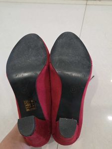 Women's Red Suede Boots with Heels