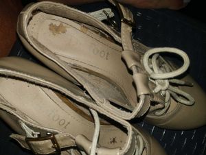 Chic Lace-Up Ballet Flats