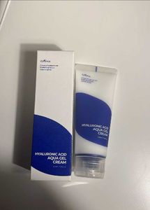 Isntree Hyaluronic Acid Aqua Gel Cream