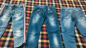 Lot of 3 Girls' Jeans