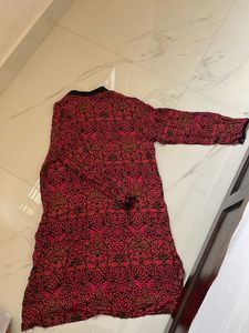 Printed Red Tunic Top by Akkriti pantaloons