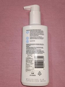 Neutrogena Ultra Gentle Foaming Cleanser