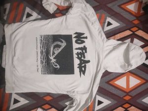 ( H&amp;M )Comfortable White Hoodie by H&amp;M