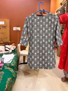 Stylish Grey Floral Kurta Set