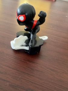 kinderjoy Spiderman miles morales Action Figure