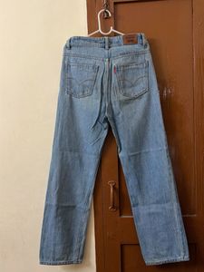 Light Wash Denim Jeans
