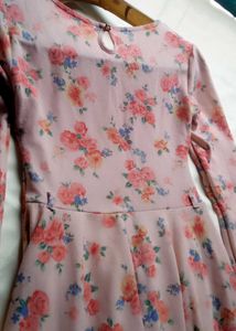 🌸🎀Floral pink Dress 🎀🌸