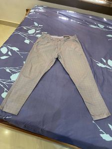 Checkered Casual Pants