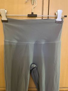 Lululemon Sample Nylon Blend High Stretch Leggings