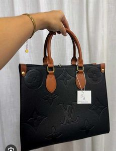 LOUIS VUITTON**ONTHEGO MM*BAG*AAA REPLICA / PREMIU
